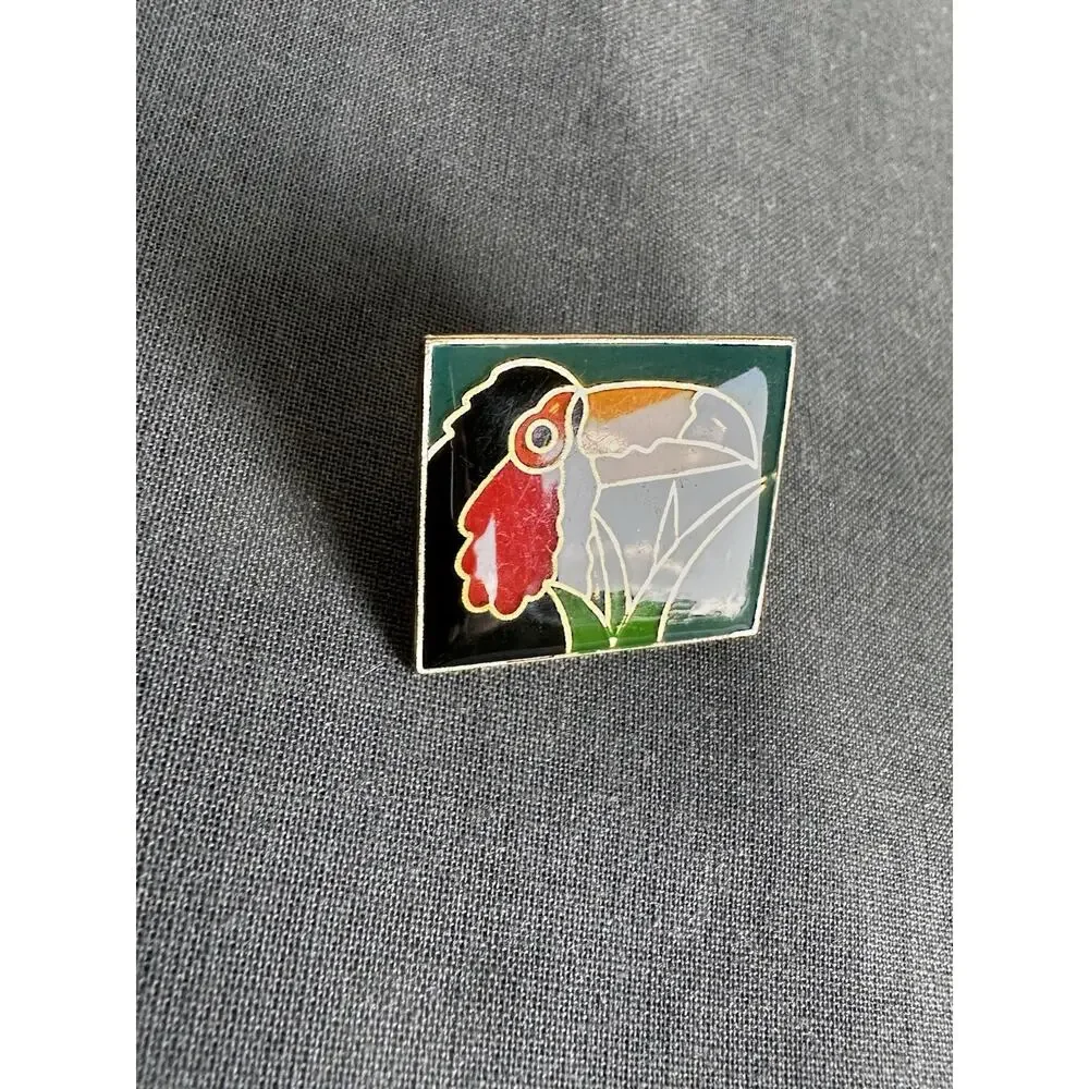 Vintage 1986 Toucan Bird Souvenir Pin American Gag Bag Rectangle